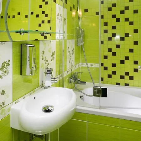 Apartman Colours - Your 7 Colour Experience In Centre Of *