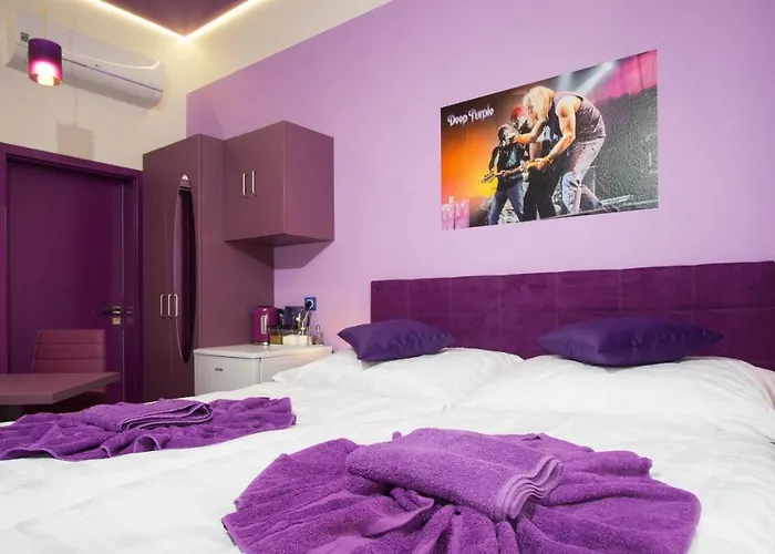 Colours - Your 7 Colour Experience In Centre Of