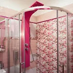 Colours - Your 7 Colour Experience In Centre Of Appartement Praag