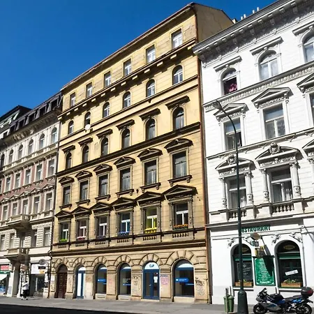 Lägenhet Colours - Your 7 Colour Experience In Centre Of *