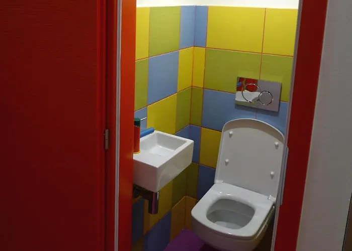 Colours - Your 7 Colour Experience In Centre Of Apartment Prague