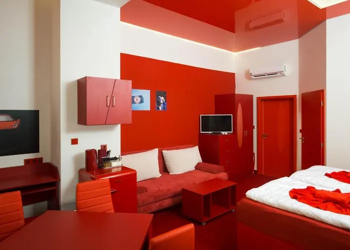 Colours - Your 7 Colour Experience In Centre Of * Prague