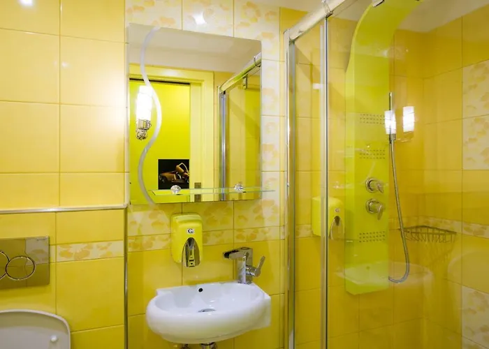 Colours - Your 7 Colour Experience In Centre Of